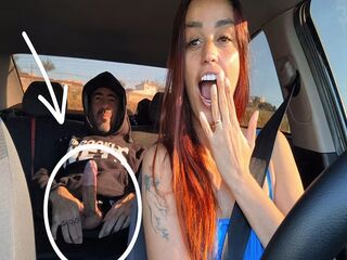 Esposa motorista de aplicativo pega passageiro se masturbando!