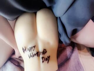 【♡Happy Valentine's Day♡】お尻にぶっかけ白濁ミルクチョコでバレンタイン♡お尻に文字書くのってえろいよね♡