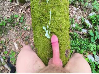 Springtime guy humping and cumming on mossy tree